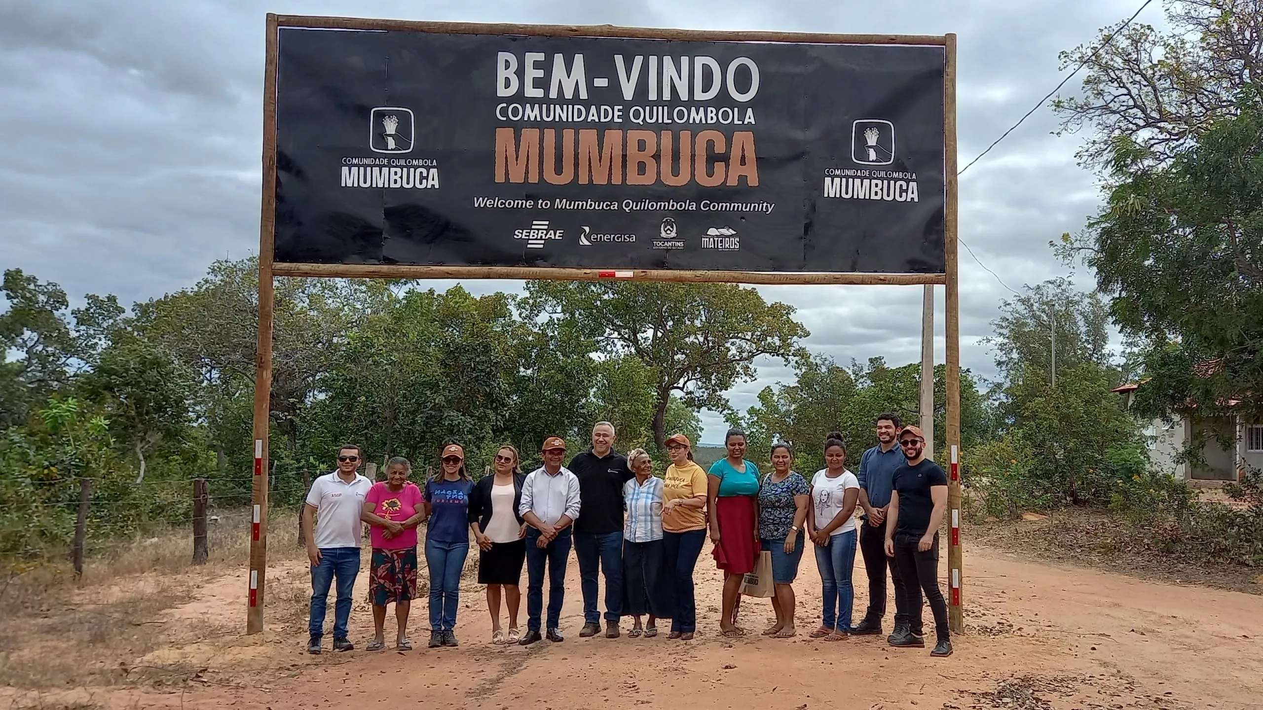 Placa de identificação do quilombo Mumbuca